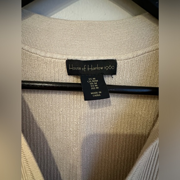 House of Harlow 1960 deep v-neck polo collar crop knit - Picture 2 of 4